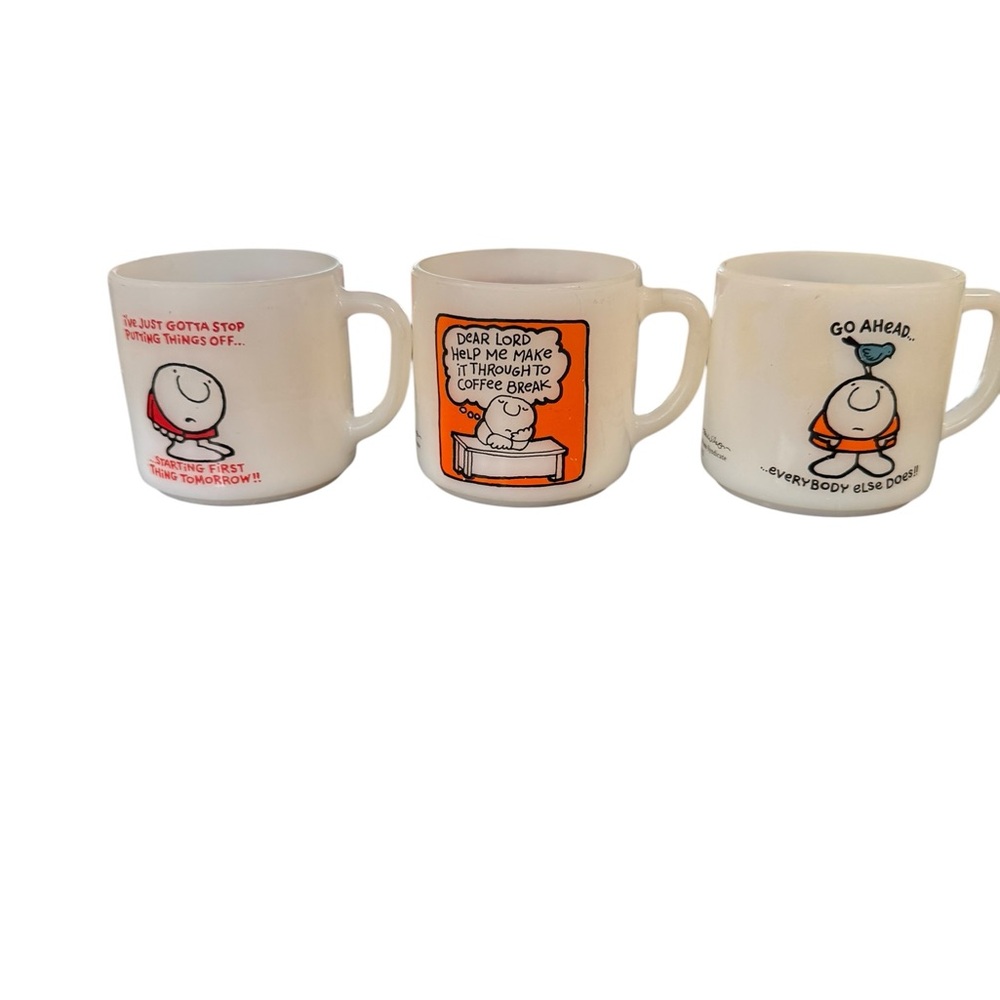Lot Of 3 Vintage 1970s ZIGGY MILK GLASS MUGS Tom Wilson Coffee Cups 1977 70s
